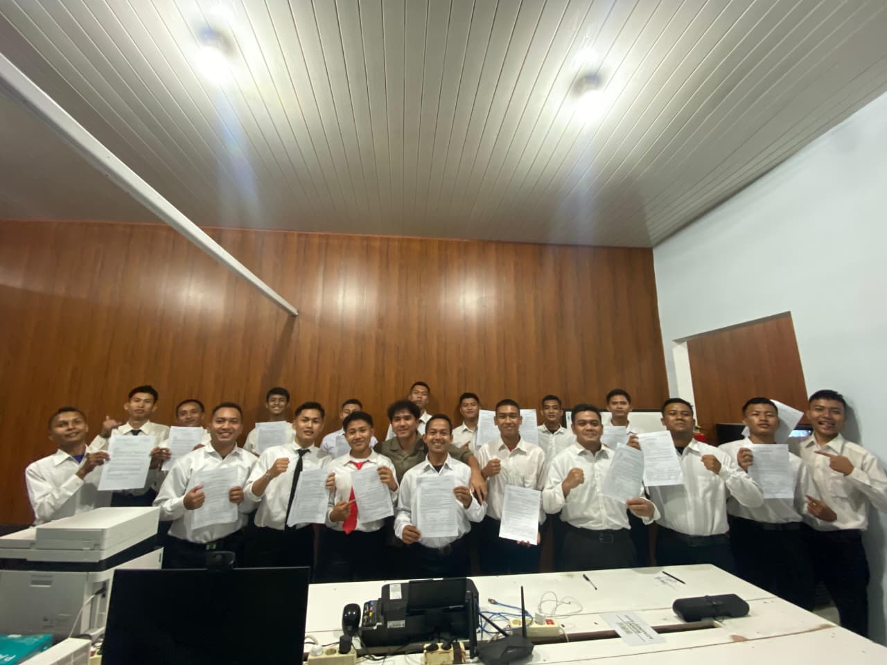 Tanda tangan kontrak kerja pemagang 3 perusahaan Jepang